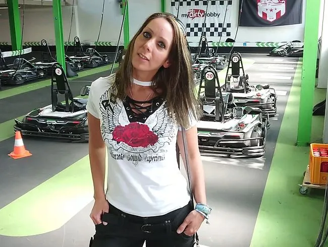 Während des Rennens gefickt