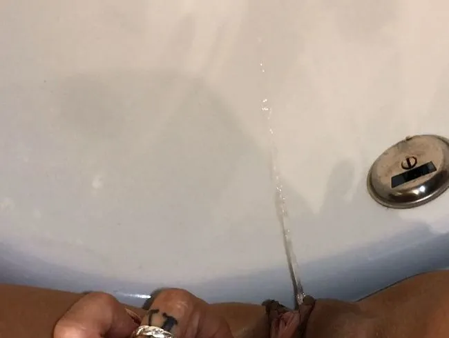 Geile Pissfontäne - schön abgepisst !