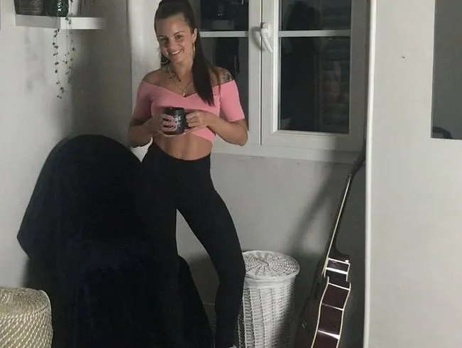 POV -Studentenleben- neuen Nachbarn verführt