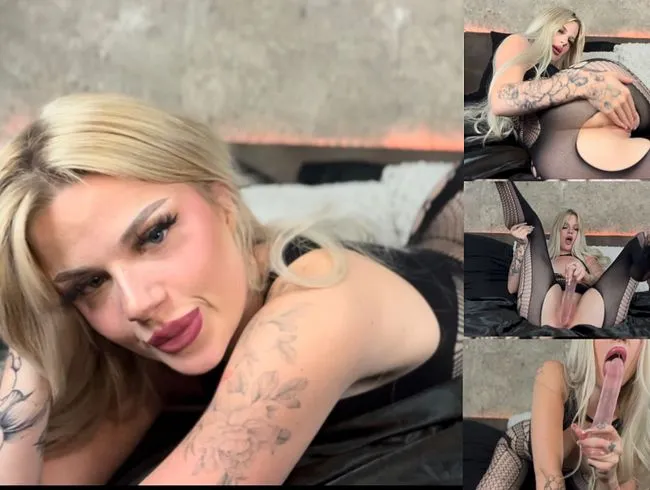 Dildo Action mit Lou !!!!! Solo und heißem Netz Body !!!
