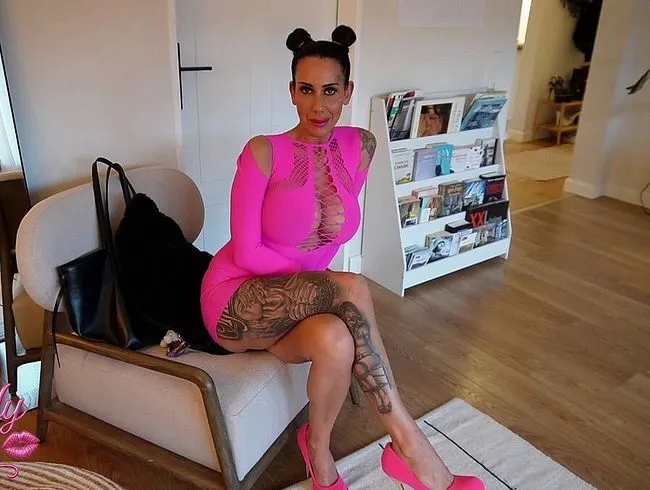 Abserviert? Jetzt wichst mein Stiefbruder mich durch und verpasst mir einen Creampie