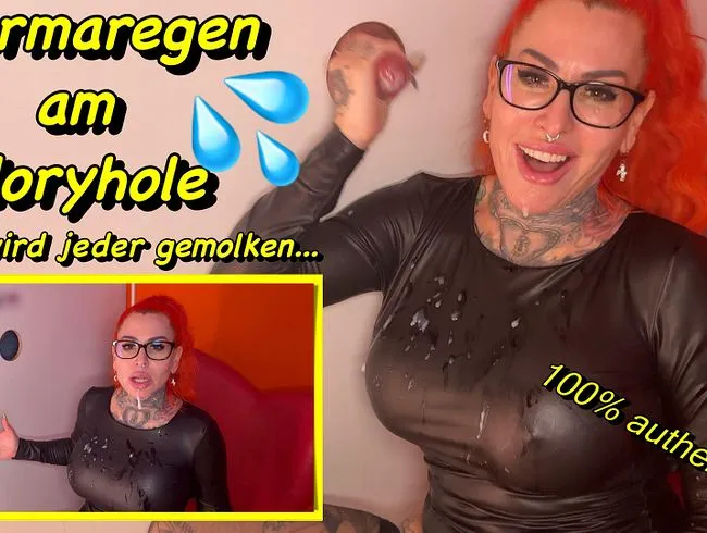 Spermaregen am Gloryhole! Hier wird jeder gemolken.