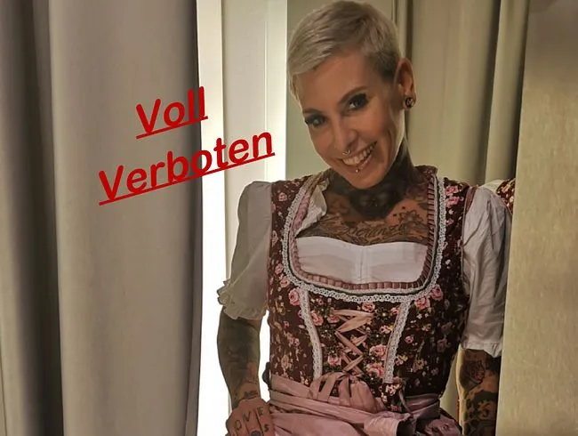 Voll Verboten!!Mein erstes mal in der Umkleide im Einkaufszentrum