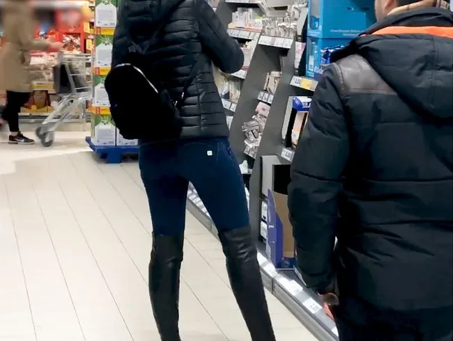 Das verfickte User Wiedersehen!!! XXL Jeans-Arsch-Spritzer!