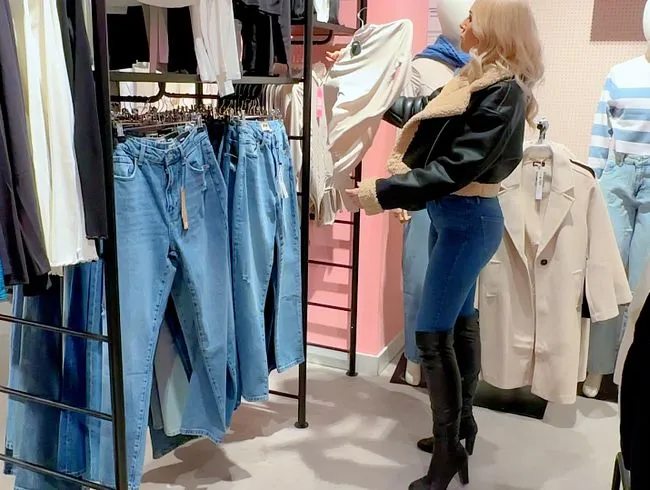 Der AZUBI (18) aus dem Kaufhaus | So eine analgeile KUNDIN hatte er noch nie! AO 3LOCH + XXL FACIAL