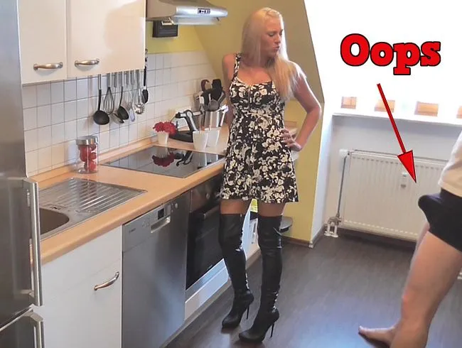 Stiefelschlampe von Cousin geschwängert???