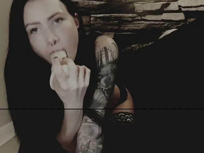 gefalle ich dir ? Tiefe, nasse Blowjob Kunst in Steifeln und Nylon 