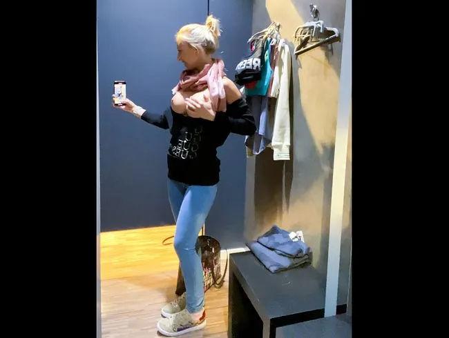 Ich hab's mir beim Shoppen in der Umkleidekabine besorgt!