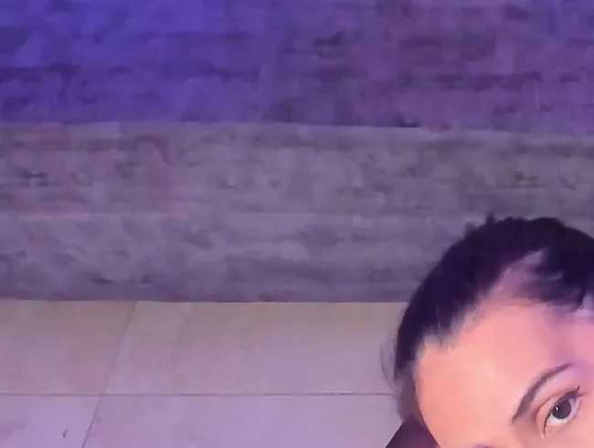 Fresh juice from my pussy into your mouth.
