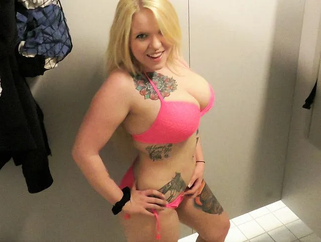 Spontaner Quickie - dreist im Schwimmbad!!!