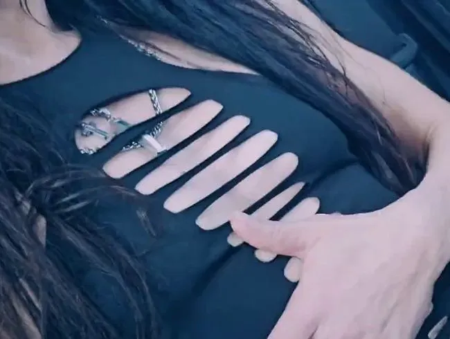 Natalie Carter 4K, explizite Pussy-Höschen-Schiebe-Autofahrt