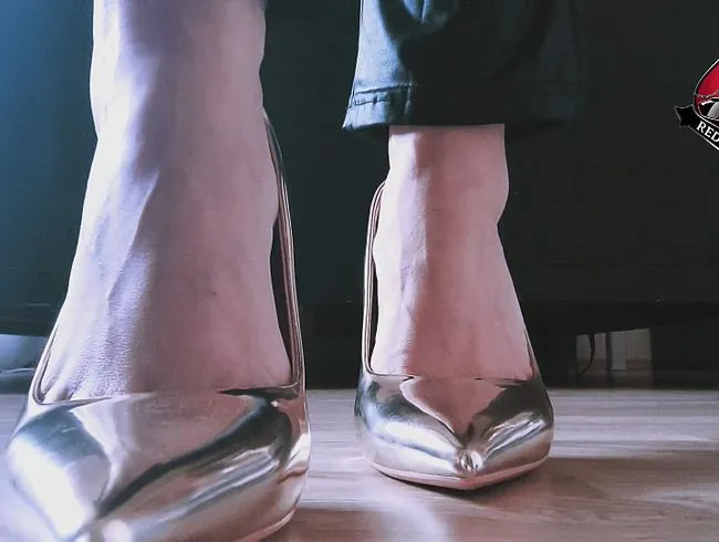 High Heels. Kontrolle. Hingabe