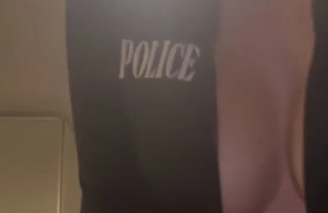 Lust auf Rollenspiel/ich bin die Polizistin ????