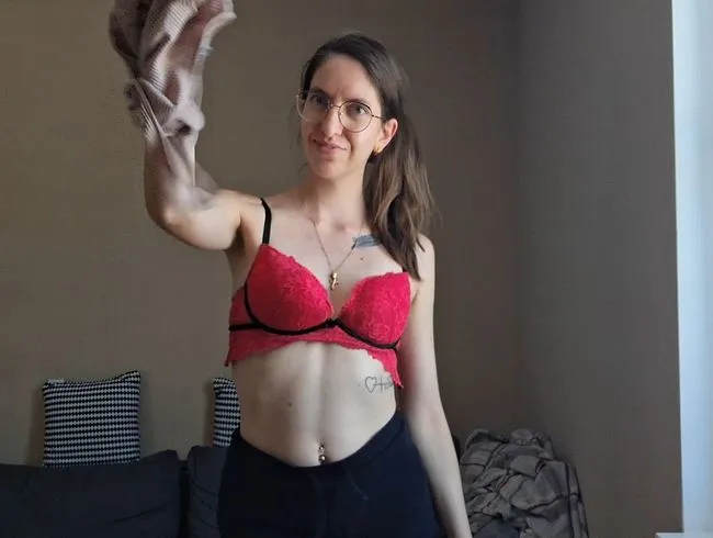 Ist das zu intim?!? Zum 1x vor laufender Kamera selbst angefasst