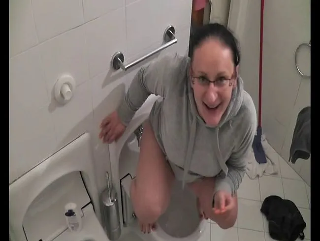 Eiskalt ins BD gepisst!!